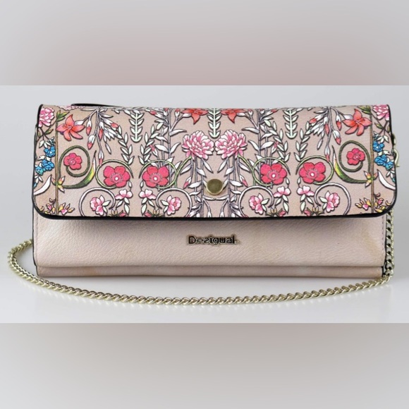 NWT Desigual Flip &  Reversible Large Black Polyurethane Long Wallet/Clutch - Picture 2 of 7